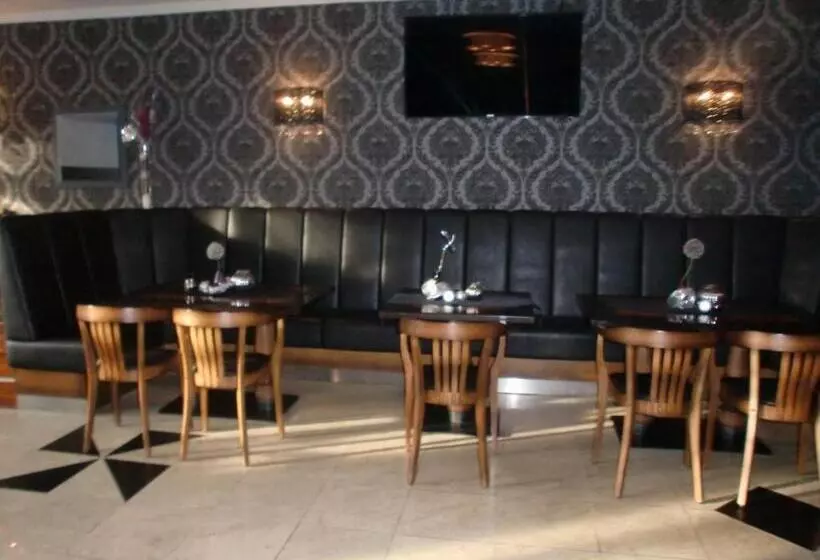 호텔 Mythos Apartments