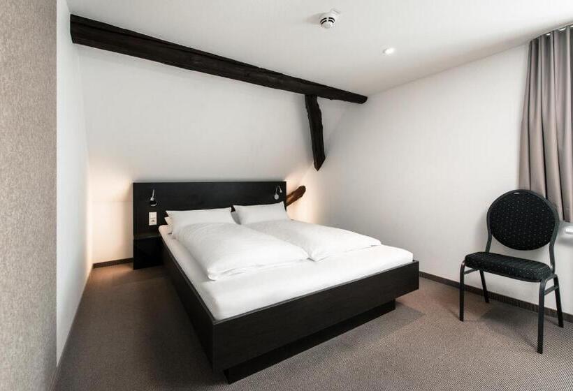 فندق & Restaurant Ochsen Merklingen