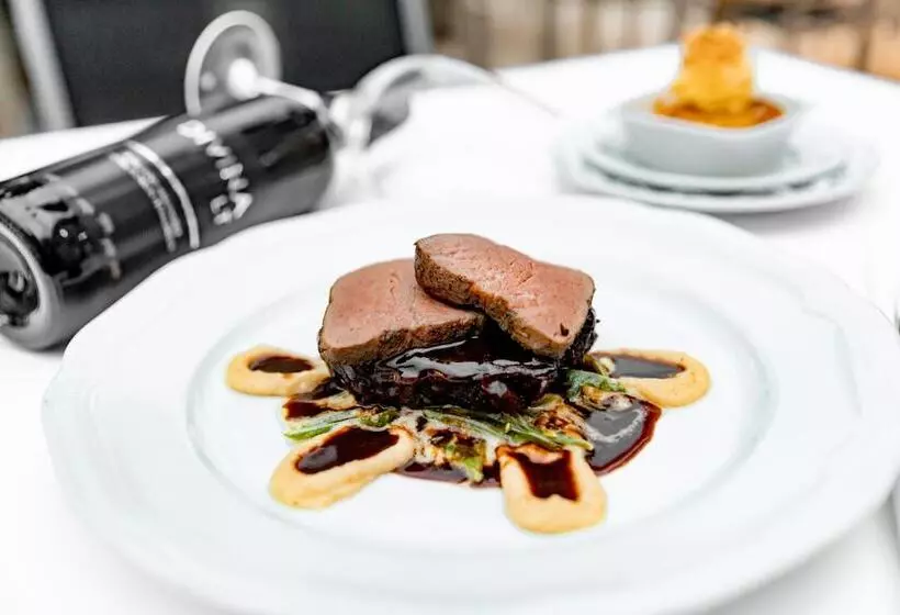 호텔 & Restaurant Ochsen Merklingen