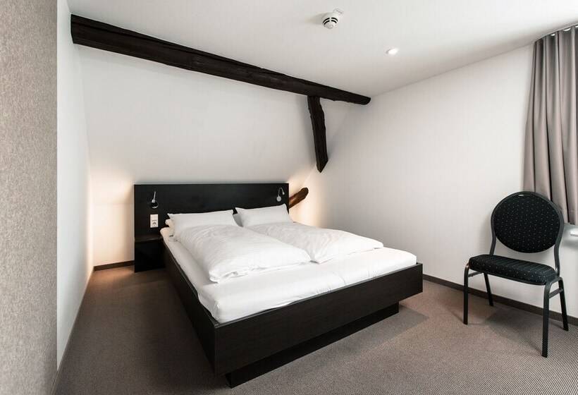 فندق & Restaurant Ochsen Merklingen