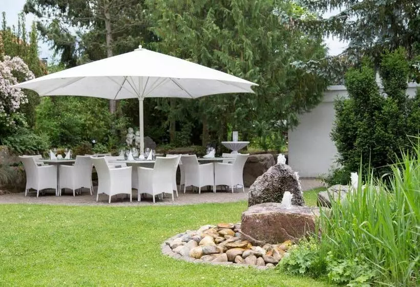 בית מלון כפרי Restaurant Arneggers Adler