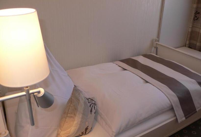 Hotel Restaurant Arneggers Adler