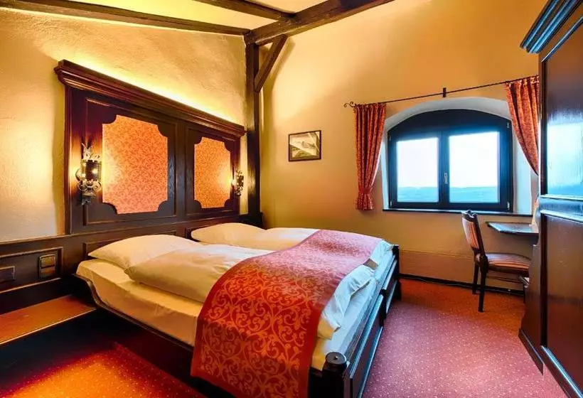 בית מלון כפרי Restaurant Burg Hornberg