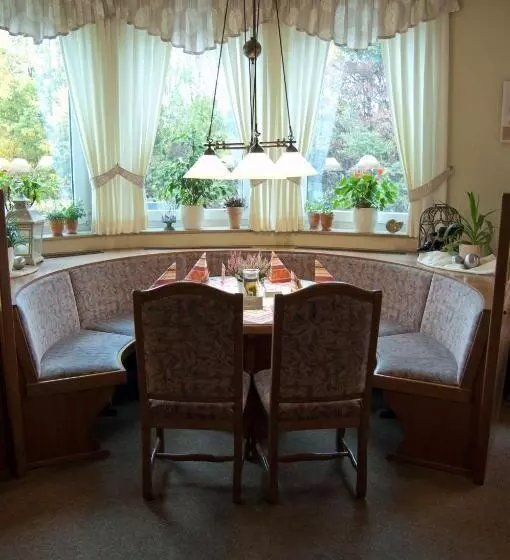 فندق & Restaurant Ernst