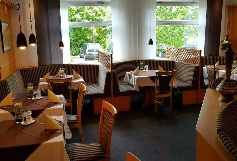 בית מלון כפרי & Restaurant Fricke