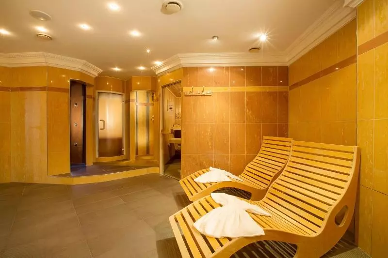 Отель Waldachtal