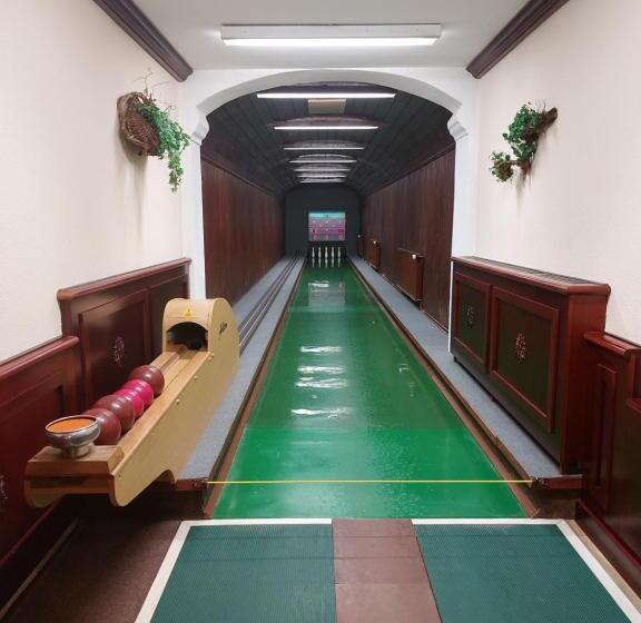 Отель Weiße Taube