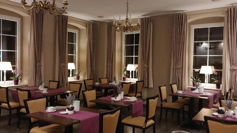 Отель Weiße Taube