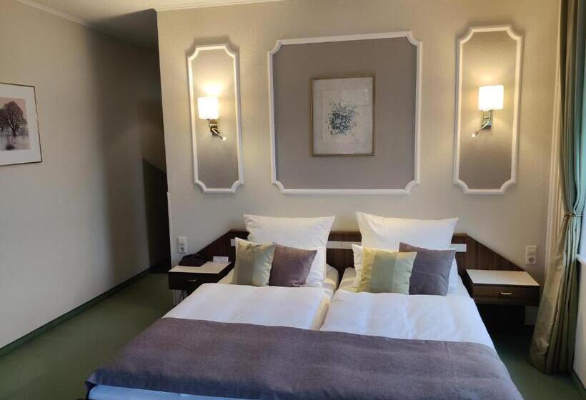 Отель Weiße Taube