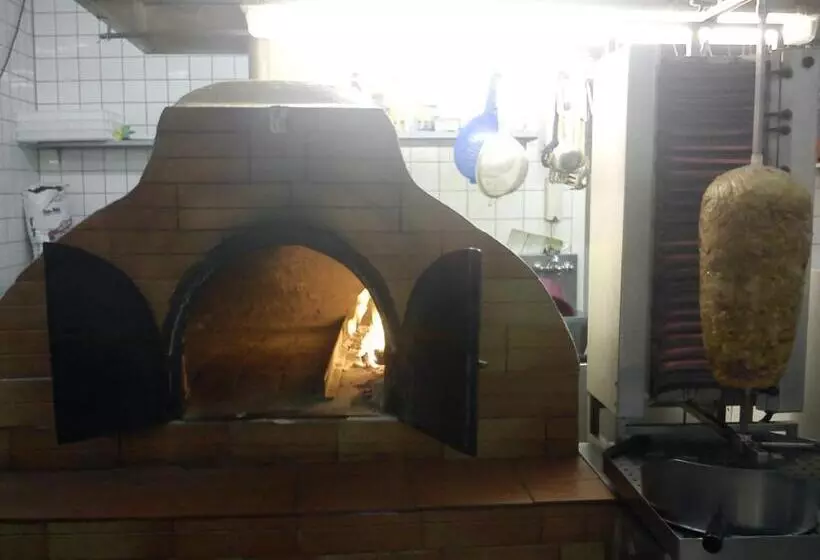 בית מלון כפרי Zur Küferschenke