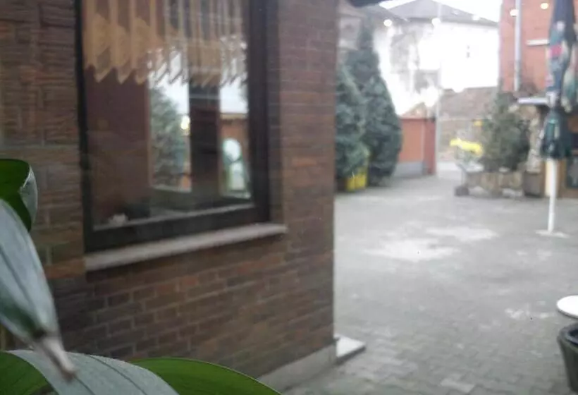 בית מלון כפרי Zur Küferschenke