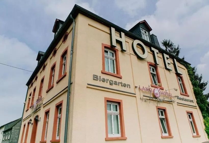 Landhotel Airport Inn