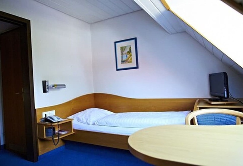 פנסיון Gasthaus Schiff