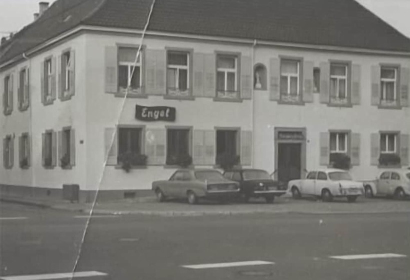 پانسیون Gasthaus Zum Engel