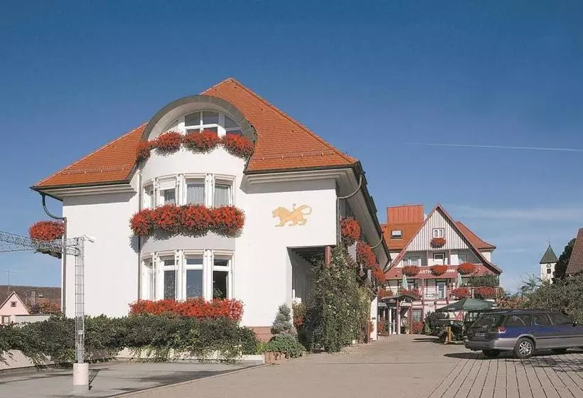 Пансион Landgasthof Löwen