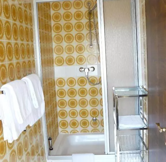 膳宿费 Weißes Rössel