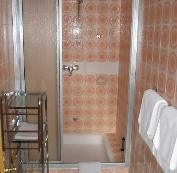 膳宿费 Weißes Rössel