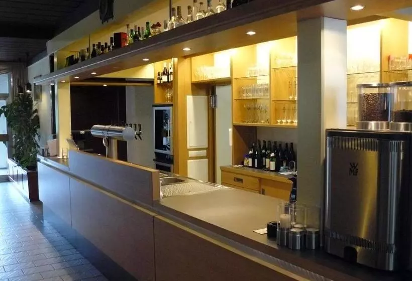 膳宿费 Weißes Rössel