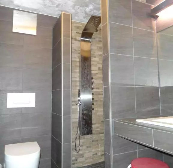 膳宿费 Zum Wasserfall Garni