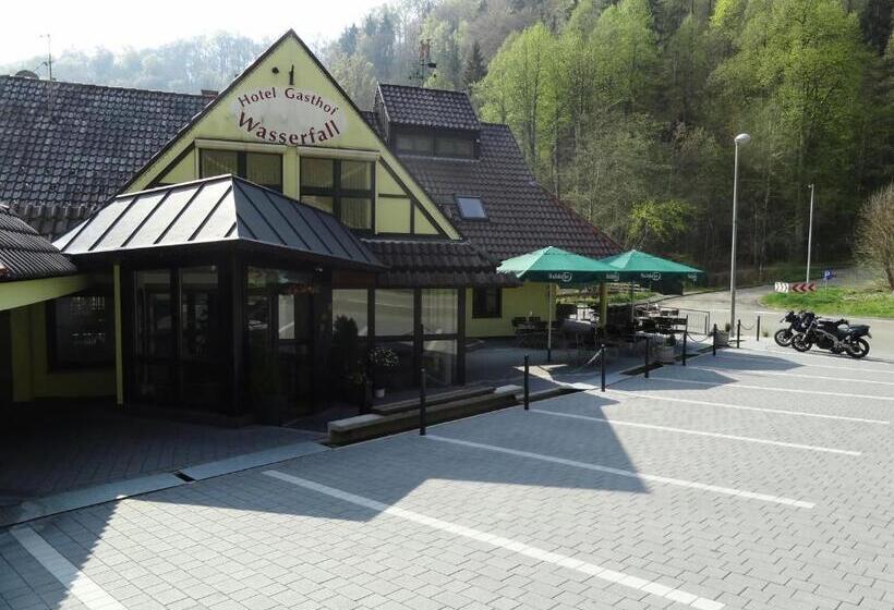 Pensão Zum Wasserfall Garni