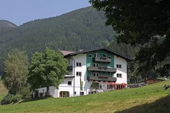 ホテル Gasthof Eberleiten - Jugend - & Aktiv