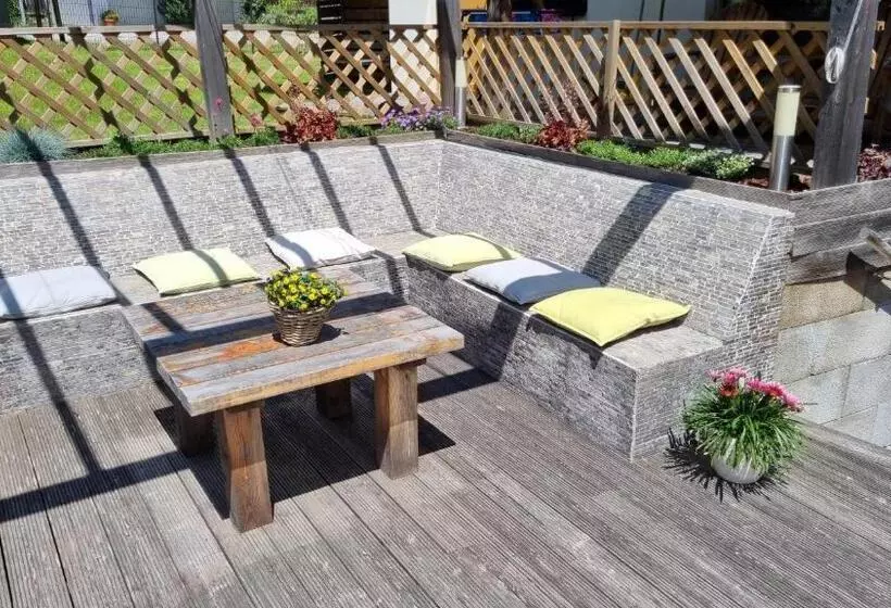 Bed and Breakfast Gästehaus Landhaus Tyrol