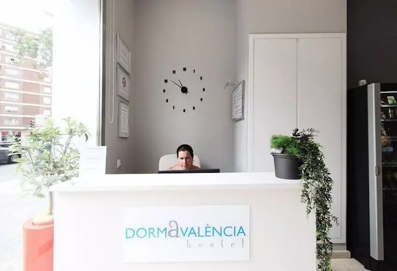 Dormavalencia Hostel