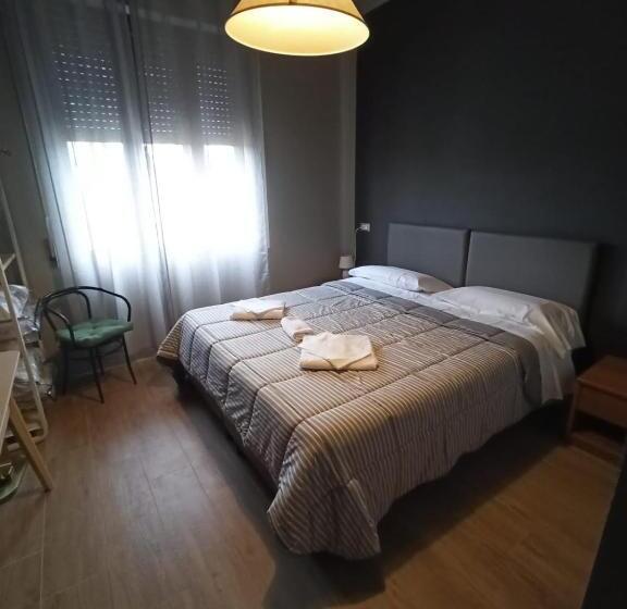 בית מלון כפרי Albergo Italia Di Nardi Renzo & C Snc