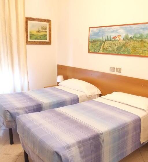 בית מלון כפרי Albergo Italia Di Nardi Renzo & C Snc