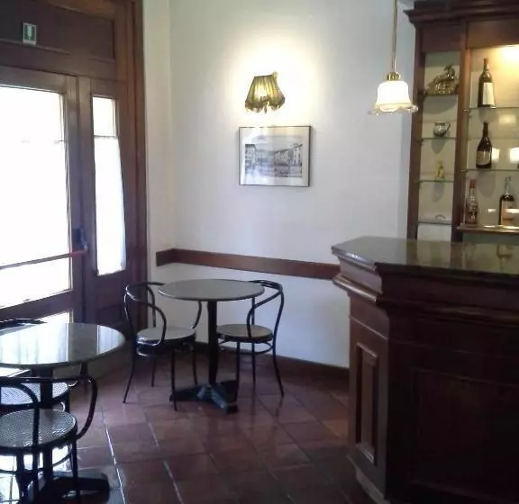 ホテル Albergo Italia Di Nardi Renzo & C Snc