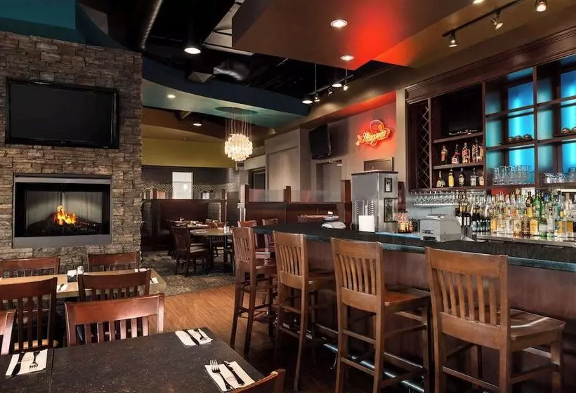 Hotel Days Inn & Suites By Wyndham Edmonton Airport