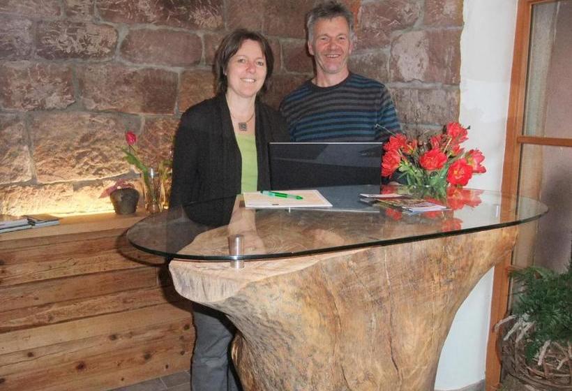 酒店 Fehrenbacherhof Naturgästehaus