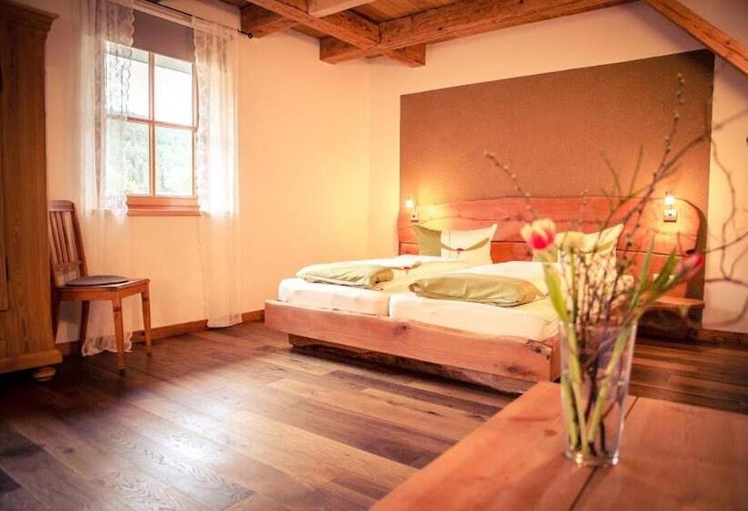 酒店 Fehrenbacherhof Naturgästehaus