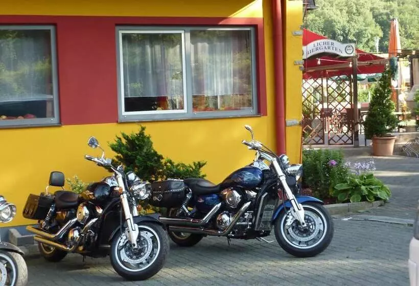 فندق Gasthof Pension Sonnenberg