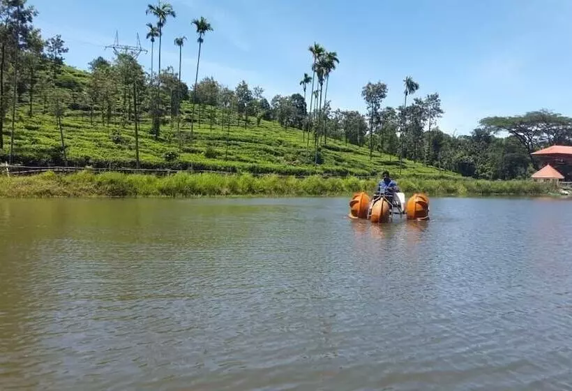 هتل Green Berg Holiday Resorts