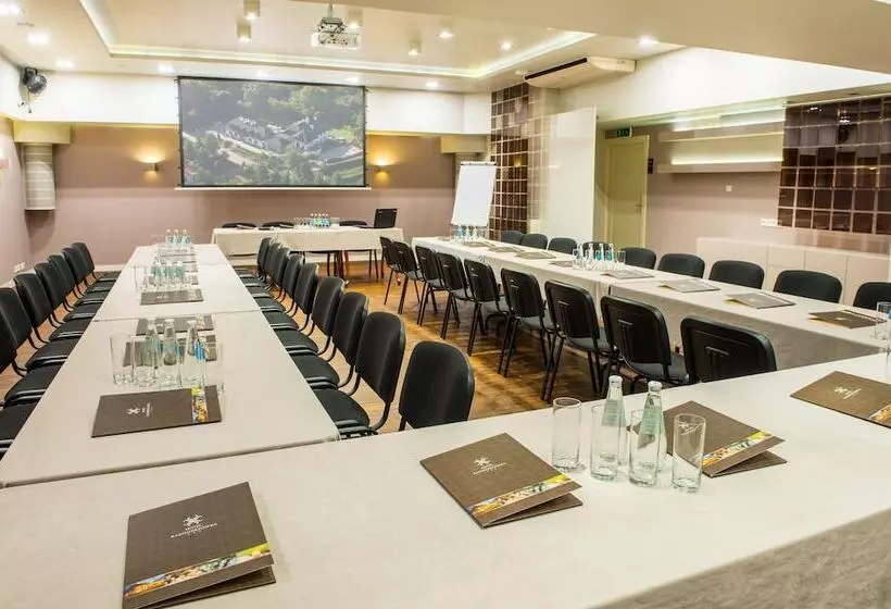 Hotelli Kazimierzówka