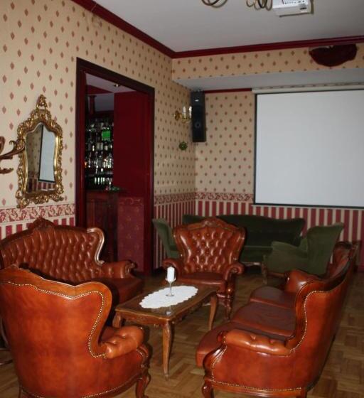 فندق Ośrodek Wypoczynkowy Rapsodia