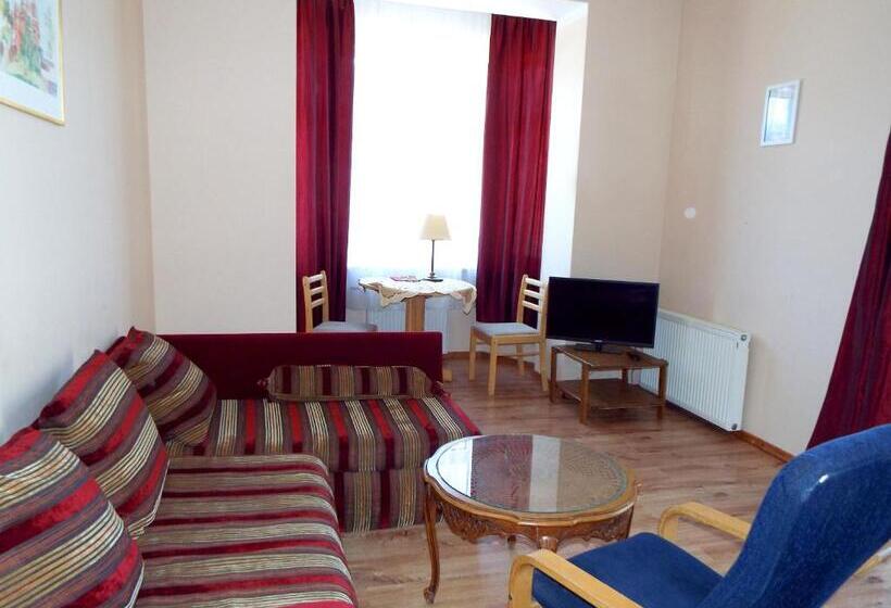 فندق Ośrodek Wypoczynkowy Rapsodia