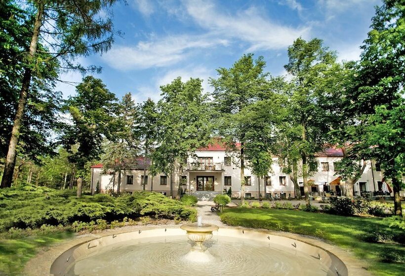 فندق Park Rekreacyjno Biznesowy Las Woda