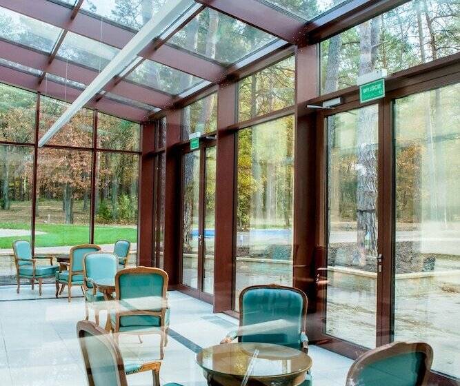 فندق Park Rekreacyjno Biznesowy Las Woda