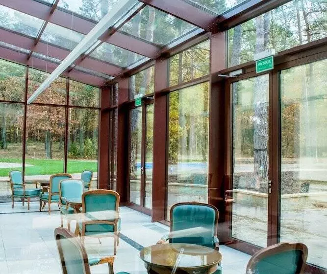 호텔 Park Rekreacyjno Biznesowy Las Woda