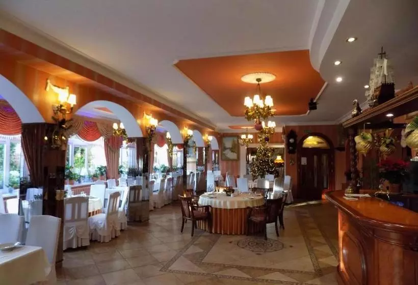 酒店 Pensjonat Angela