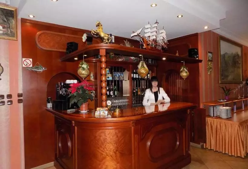 酒店 Pensjonat Angela
