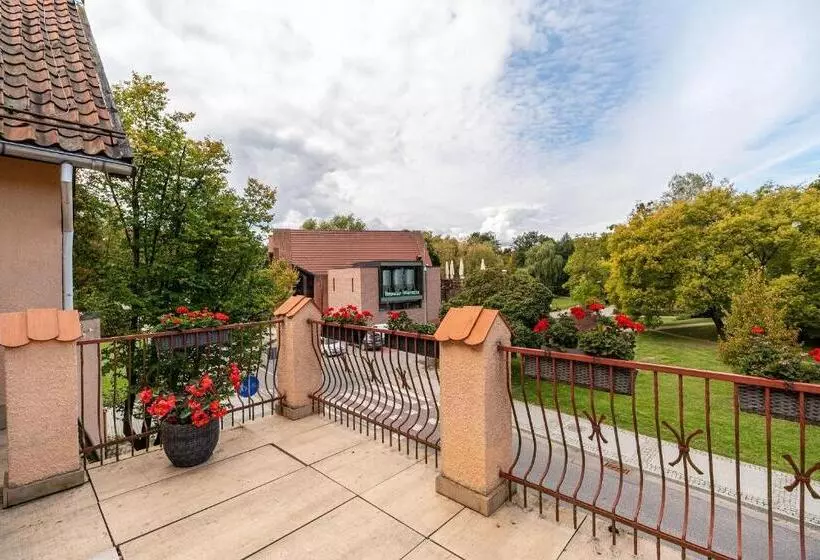 ホテル Pod Zamkiem