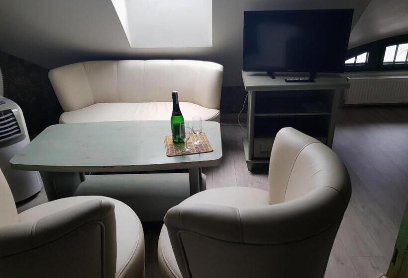 ホテル Pod Zamkiem