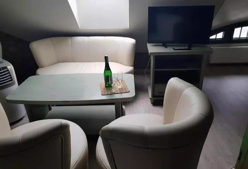 ホテル Pod Zamkiem