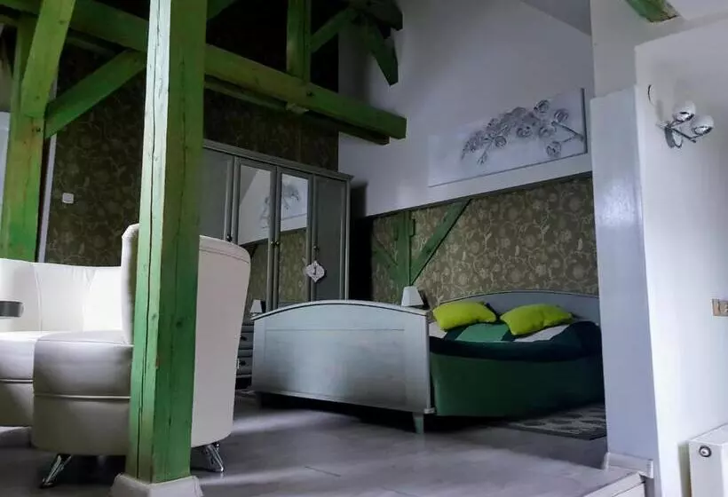 ホテル Pod Zamkiem