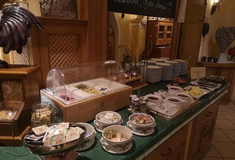 호텔 Restaurant Prechtlhof