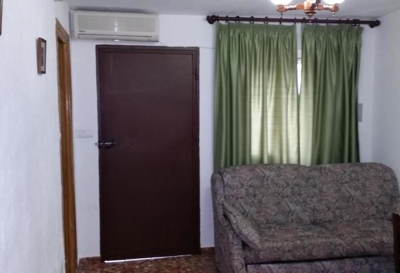 فندق ريفى Hostal Rural Venta La Vega