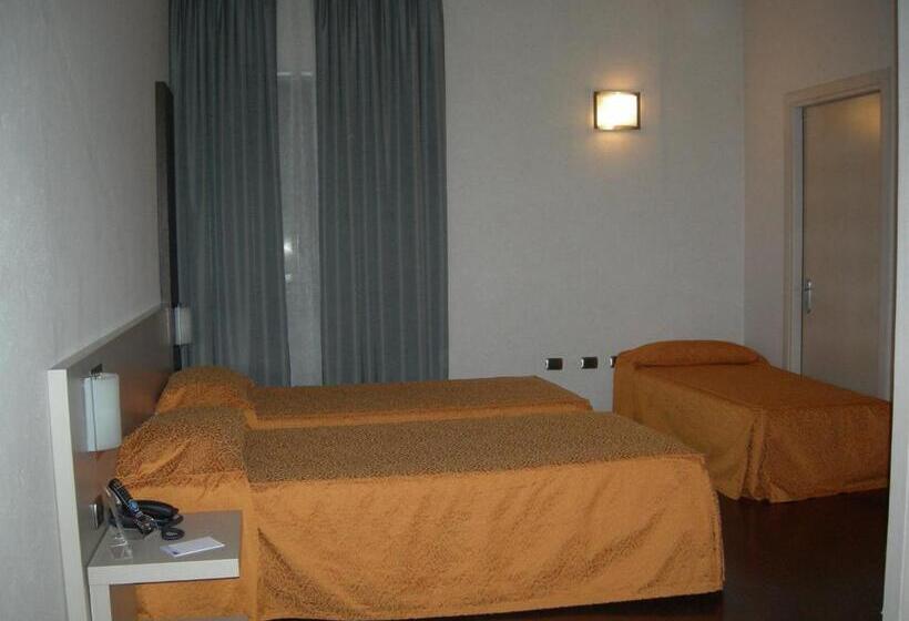 Отель Valentino